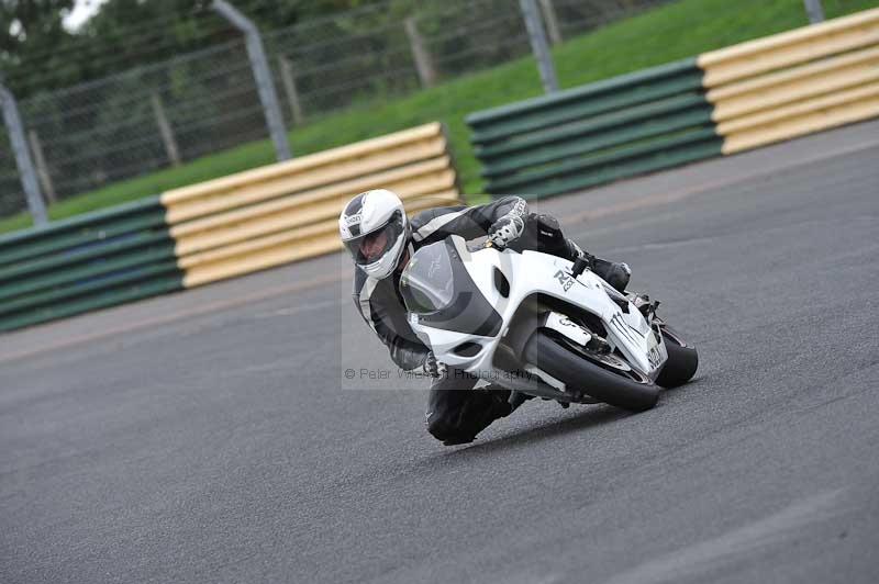 Motorcycle action photographs;cadwell;cadwell park photographs;event digital images;eventdigitalimages;motor racing louth lincolnshire;no limits trackdays;peter wileman photography;trackday;trackday digital images;trackday photos