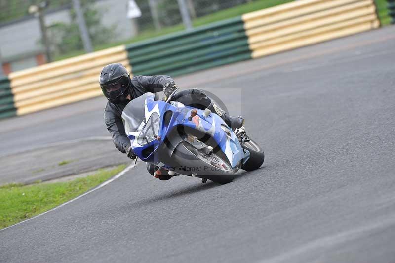 Motorcycle action photographs;cadwell;cadwell park photographs;event digital images;eventdigitalimages;motor racing louth lincolnshire;no limits trackdays;peter wileman photography;trackday;trackday digital images;trackday photos