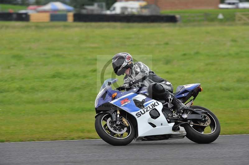 Motorcycle action photographs;cadwell;cadwell park photographs;event digital images;eventdigitalimages;motor racing louth lincolnshire;no limits trackdays;peter wileman photography;trackday;trackday digital images;trackday photos