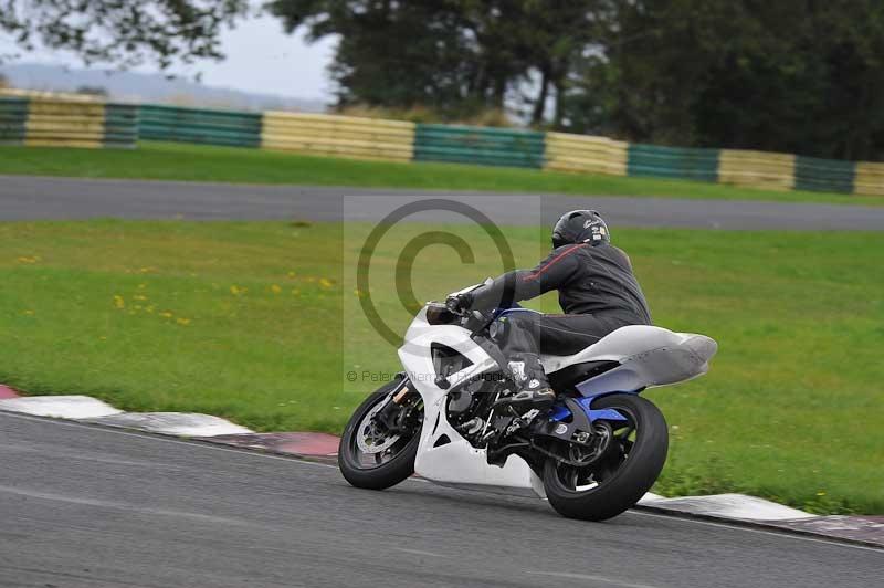 Motorcycle action photographs;cadwell;cadwell park photographs;event digital images;eventdigitalimages;motor racing louth lincolnshire;no limits trackdays;peter wileman photography;trackday;trackday digital images;trackday photos