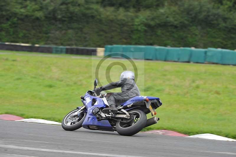 Motorcycle action photographs;cadwell;cadwell park photographs;event digital images;eventdigitalimages;motor racing louth lincolnshire;no limits trackdays;peter wileman photography;trackday;trackday digital images;trackday photos