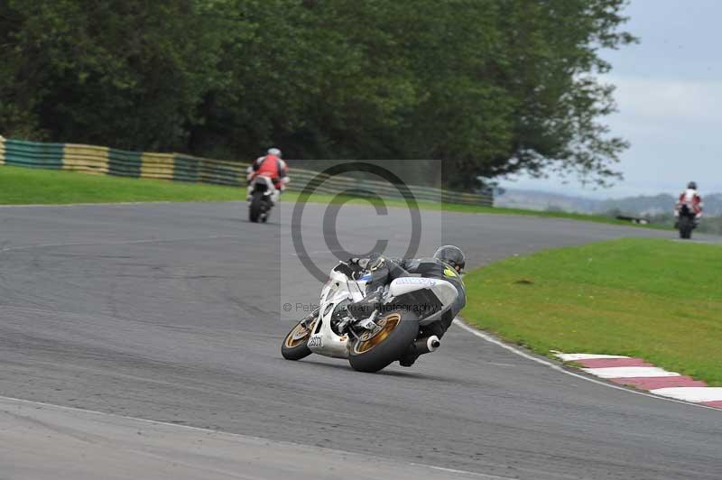 Motorcycle action photographs;cadwell;cadwell park photographs;event digital images;eventdigitalimages;motor racing louth lincolnshire;no limits trackdays;peter wileman photography;trackday;trackday digital images;trackday photos