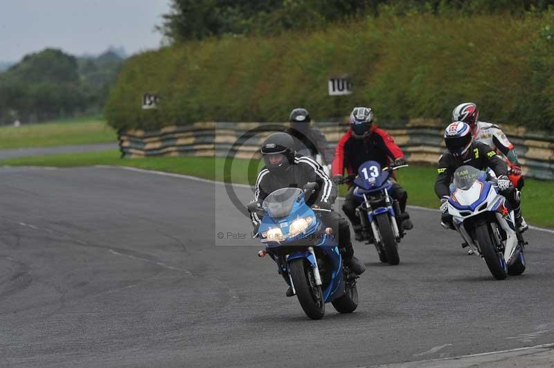 Motorcycle action photographs;cadwell;cadwell park photographs;event digital images;eventdigitalimages;motor racing louth lincolnshire;no limits trackdays;peter wileman photography;trackday;trackday digital images;trackday photos