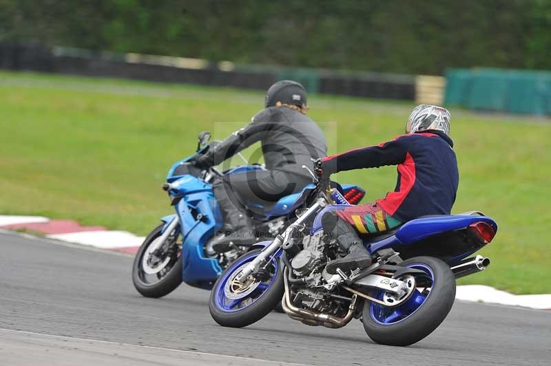 Motorcycle action photographs;cadwell;cadwell park photographs;event digital images;eventdigitalimages;motor racing louth lincolnshire;no limits trackdays;peter wileman photography;trackday;trackday digital images;trackday photos