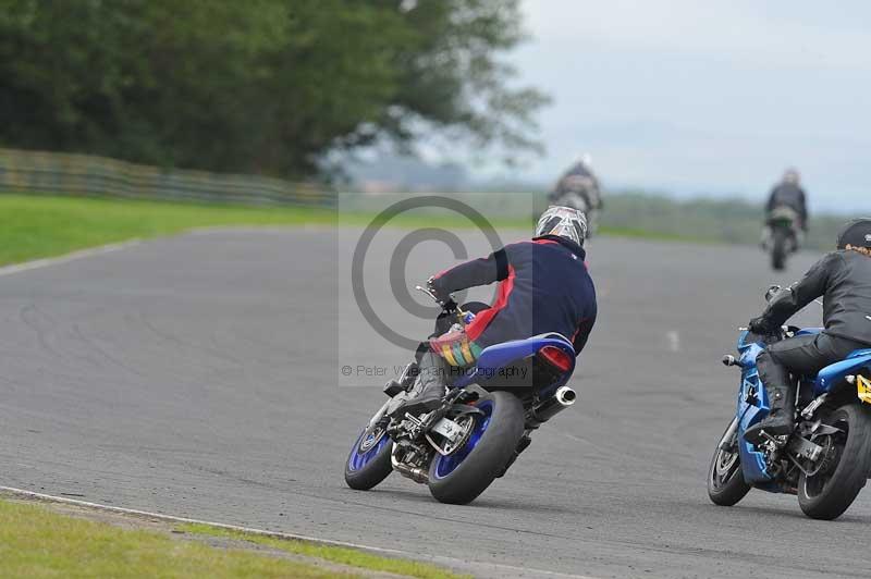 Motorcycle action photographs;cadwell;cadwell park photographs;event digital images;eventdigitalimages;motor racing louth lincolnshire;no limits trackdays;peter wileman photography;trackday;trackday digital images;trackday photos