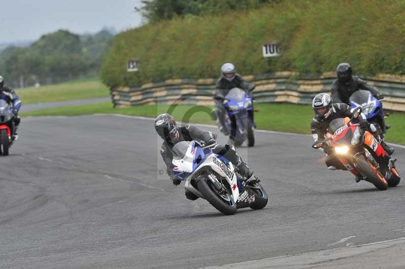 Motorcycle action photographs;cadwell;cadwell park photographs;event digital images;eventdigitalimages;motor racing louth lincolnshire;no limits trackdays;peter wileman photography;trackday;trackday digital images;trackday photos