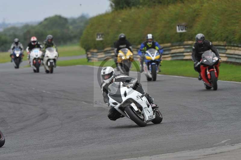 Motorcycle action photographs;cadwell;cadwell park photographs;event digital images;eventdigitalimages;motor racing louth lincolnshire;no limits trackdays;peter wileman photography;trackday;trackday digital images;trackday photos