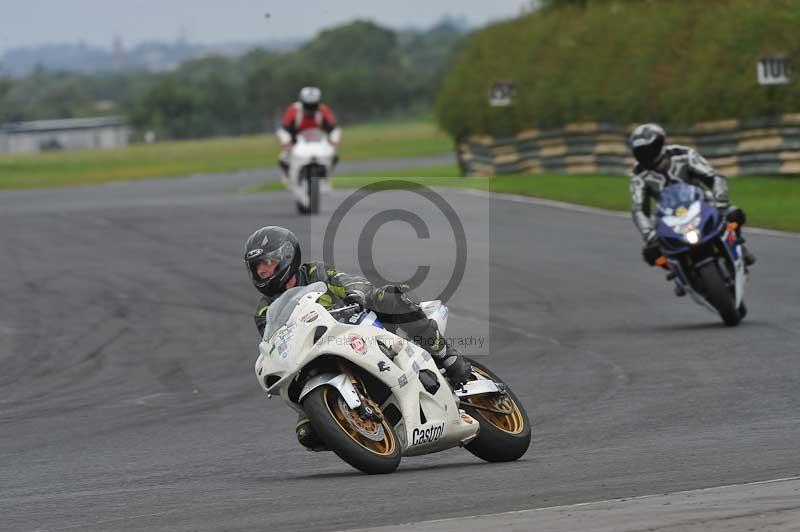 Motorcycle action photographs;cadwell;cadwell park photographs;event digital images;eventdigitalimages;motor racing louth lincolnshire;no limits trackdays;peter wileman photography;trackday;trackday digital images;trackday photos