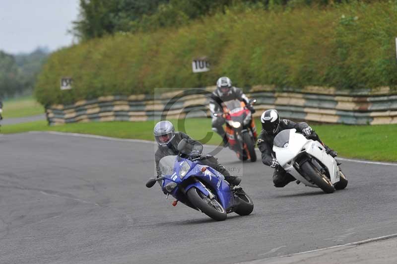Motorcycle action photographs;cadwell;cadwell park photographs;event digital images;eventdigitalimages;motor racing louth lincolnshire;no limits trackdays;peter wileman photography;trackday;trackday digital images;trackday photos