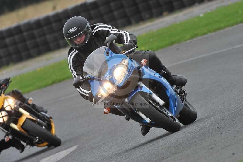 Motorcycle action photographs;cadwell;cadwell park photographs;event digital images;eventdigitalimages;motor racing louth lincolnshire;no limits trackdays;peter wileman photography;trackday;trackday digital images;trackday photos