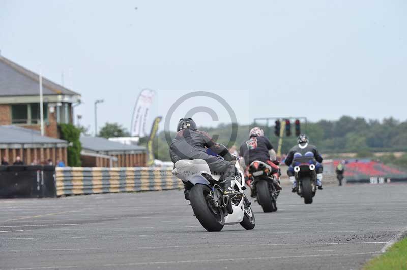 Motorcycle action photographs;cadwell;cadwell park photographs;event digital images;eventdigitalimages;motor racing louth lincolnshire;no limits trackdays;peter wileman photography;trackday;trackday digital images;trackday photos