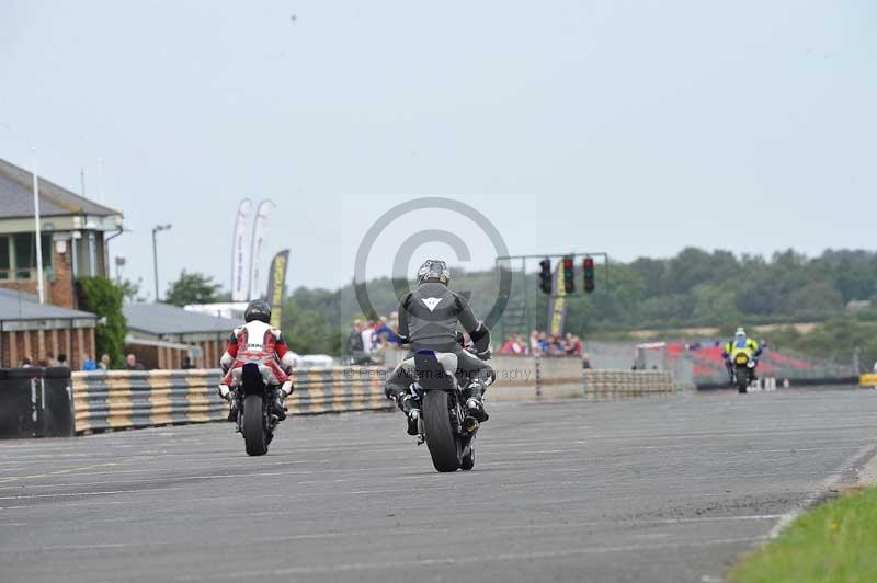 Motorcycle action photographs;cadwell;cadwell park photographs;event digital images;eventdigitalimages;motor racing louth lincolnshire;no limits trackdays;peter wileman photography;trackday;trackday digital images;trackday photos