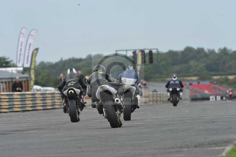 Motorcycle action photographs;cadwell;cadwell park photographs;event digital images;eventdigitalimages;motor racing louth lincolnshire;no limits trackdays;peter wileman photography;trackday;trackday digital images;trackday photos