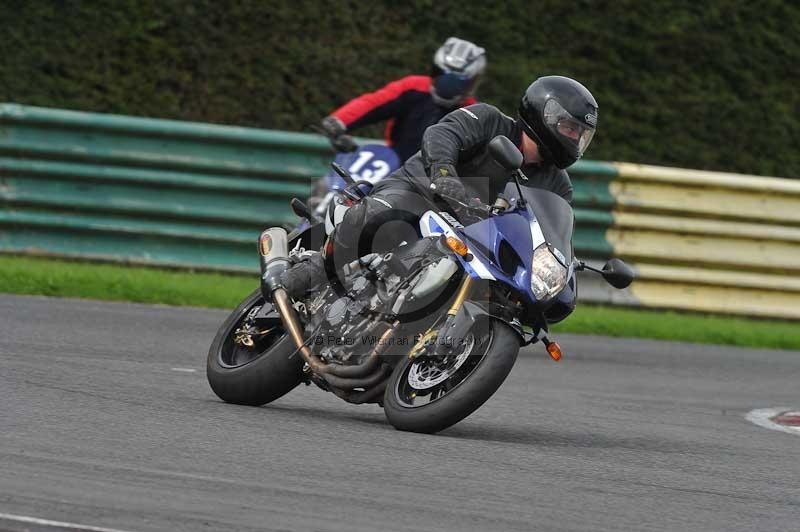 Motorcycle action photographs;cadwell;cadwell park photographs;event digital images;eventdigitalimages;motor racing louth lincolnshire;no limits trackdays;peter wileman photography;trackday;trackday digital images;trackday photos