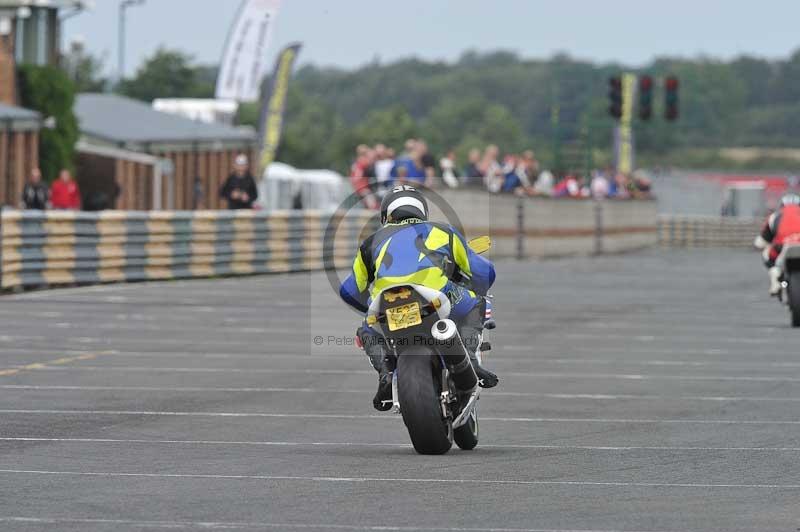 Motorcycle action photographs;cadwell;cadwell park photographs;event digital images;eventdigitalimages;motor racing louth lincolnshire;no limits trackdays;peter wileman photography;trackday;trackday digital images;trackday photos