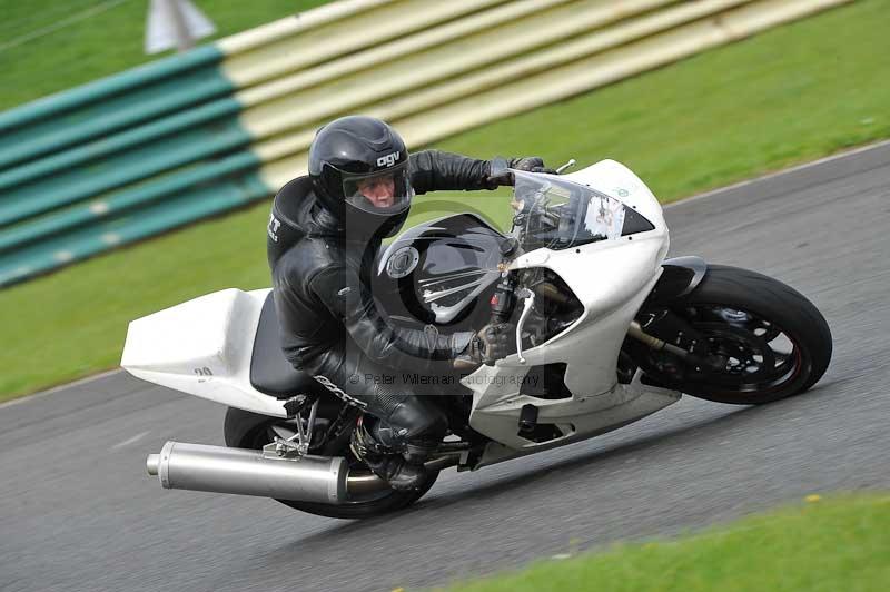 Motorcycle action photographs;cadwell;cadwell park photographs;event digital images;eventdigitalimages;motor racing louth lincolnshire;no limits trackdays;peter wileman photography;trackday;trackday digital images;trackday photos