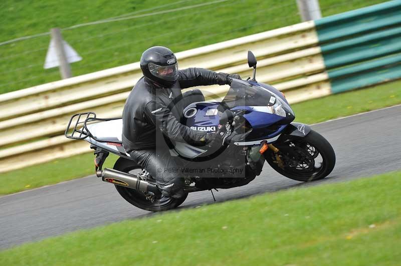 Motorcycle action photographs;cadwell;cadwell park photographs;event digital images;eventdigitalimages;motor racing louth lincolnshire;no limits trackdays;peter wileman photography;trackday;trackday digital images;trackday photos