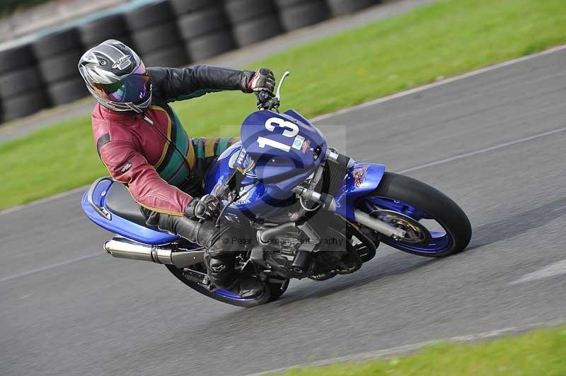 Motorcycle action photographs;cadwell;cadwell park photographs;event digital images;eventdigitalimages;motor racing louth lincolnshire;no limits trackdays;peter wileman photography;trackday;trackday digital images;trackday photos