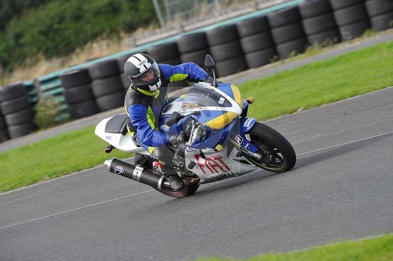 Motorcycle action photographs;cadwell;cadwell park photographs;event digital images;eventdigitalimages;motor racing louth lincolnshire;no limits trackdays;peter wileman photography;trackday;trackday digital images;trackday photos