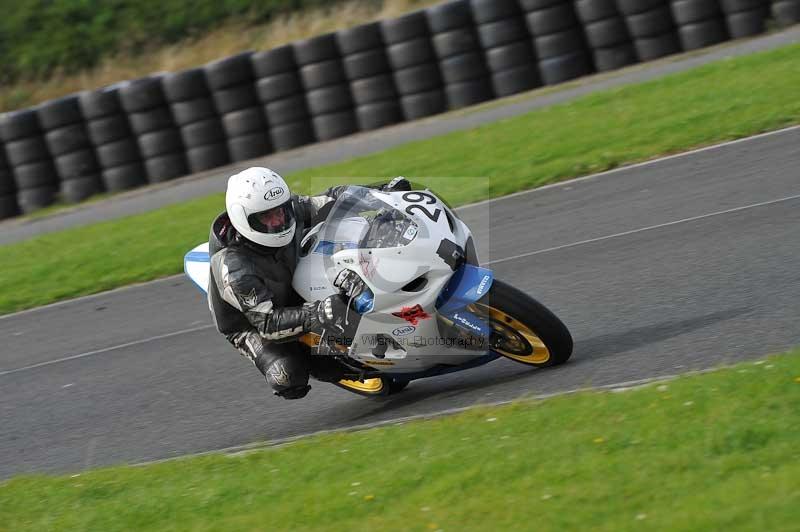 Motorcycle action photographs;cadwell;cadwell park photographs;event digital images;eventdigitalimages;motor racing louth lincolnshire;no limits trackdays;peter wileman photography;trackday;trackday digital images;trackday photos