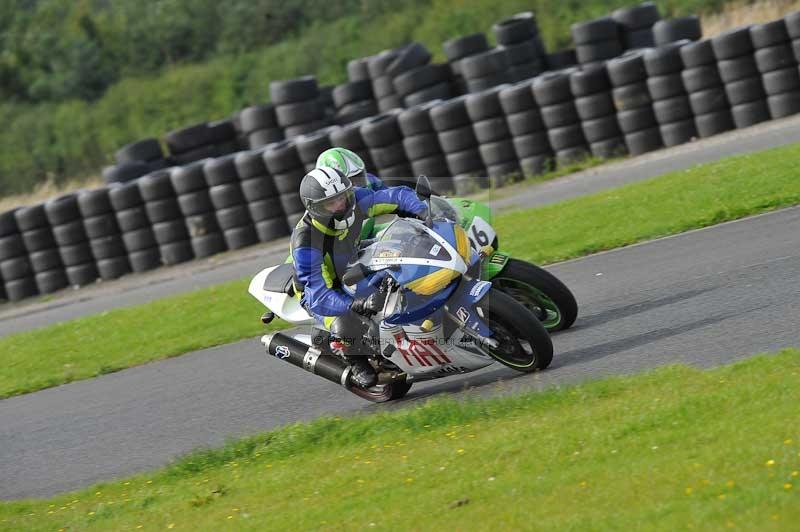 Motorcycle action photographs;cadwell;cadwell park photographs;event digital images;eventdigitalimages;motor racing louth lincolnshire;no limits trackdays;peter wileman photography;trackday;trackday digital images;trackday photos