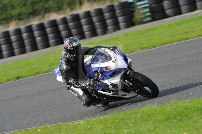 Motorcycle action photographs;cadwell;cadwell park photographs;event digital images;eventdigitalimages;motor racing louth lincolnshire;no limits trackdays;peter wileman photography;trackday;trackday digital images;trackday photos