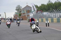 Motorcycle-action-photographs;cadwell;cadwell-park-photographs;event-digital-images;eventdigitalimages;motor-racing-louth-lincolnshire;no-limits-trackdays;peter-wileman-photography;trackday;trackday-digital-images;trackday-photos