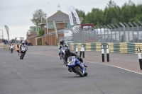 Motorcycle-action-photographs;cadwell;cadwell-park-photographs;event-digital-images;eventdigitalimages;motor-racing-louth-lincolnshire;no-limits-trackdays;peter-wileman-photography;trackday;trackday-digital-images;trackday-photos