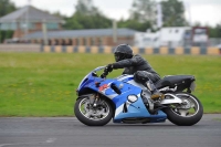 Motorcycle-action-photographs;cadwell;cadwell-park-photographs;event-digital-images;eventdigitalimages;motor-racing-louth-lincolnshire;no-limits-trackdays;peter-wileman-photography;trackday;trackday-digital-images;trackday-photos