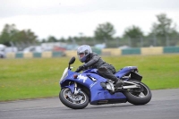 Motorcycle-action-photographs;cadwell;cadwell-park-photographs;event-digital-images;eventdigitalimages;motor-racing-louth-lincolnshire;no-limits-trackdays;peter-wileman-photography;trackday;trackday-digital-images;trackday-photos