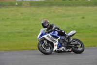 Motorcycle-action-photographs;cadwell;cadwell-park-photographs;event-digital-images;eventdigitalimages;motor-racing-louth-lincolnshire;no-limits-trackdays;peter-wileman-photography;trackday;trackday-digital-images;trackday-photos