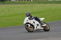 Motorcycle-action-photographs;cadwell;cadwell-park-photographs;event-digital-images;eventdigitalimages;motor-racing-louth-lincolnshire;no-limits-trackdays;peter-wileman-photography;trackday;trackday-digital-images;trackday-photos
