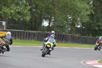 Motorcycle-action-photographs;cadwell;cadwell-park-photographs;event-digital-images;eventdigitalimages;motor-racing-louth-lincolnshire;no-limits-trackdays;peter-wileman-photography;trackday;trackday-digital-images;trackday-photos