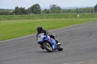 Motorcycle-action-photographs;cadwell;cadwell-park-photographs;event-digital-images;eventdigitalimages;motor-racing-louth-lincolnshire;no-limits-trackdays;peter-wileman-photography;trackday;trackday-digital-images;trackday-photos