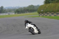 Motorcycle-action-photographs;cadwell;cadwell-park-photographs;event-digital-images;eventdigitalimages;motor-racing-louth-lincolnshire;no-limits-trackdays;peter-wileman-photography;trackday;trackday-digital-images;trackday-photos