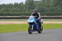 Motorcycle-action-photographs;cadwell;cadwell-park-photographs;event-digital-images;eventdigitalimages;motor-racing-louth-lincolnshire;no-limits-trackdays;peter-wileman-photography;trackday;trackday-digital-images;trackday-photos