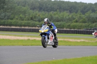 Motorcycle-action-photographs;cadwell;cadwell-park-photographs;event-digital-images;eventdigitalimages;motor-racing-louth-lincolnshire;no-limits-trackdays;peter-wileman-photography;trackday;trackday-digital-images;trackday-photos