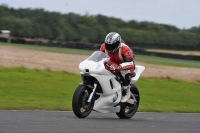 Motorcycle-action-photographs;cadwell;cadwell-park-photographs;event-digital-images;eventdigitalimages;motor-racing-louth-lincolnshire;no-limits-trackdays;peter-wileman-photography;trackday;trackday-digital-images;trackday-photos