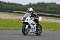 Motorcycle-action-photographs;cadwell;cadwell-park-photographs;event-digital-images;eventdigitalimages;motor-racing-louth-lincolnshire;no-limits-trackdays;peter-wileman-photography;trackday;trackday-digital-images;trackday-photos