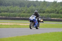 Motorcycle-action-photographs;cadwell;cadwell-park-photographs;event-digital-images;eventdigitalimages;motor-racing-louth-lincolnshire;no-limits-trackdays;peter-wileman-photography;trackday;trackday-digital-images;trackday-photos