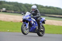 Motorcycle-action-photographs;cadwell;cadwell-park-photographs;event-digital-images;eventdigitalimages;motor-racing-louth-lincolnshire;no-limits-trackdays;peter-wileman-photography;trackday;trackday-digital-images;trackday-photos
