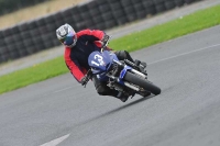 Motorcycle-action-photographs;cadwell;cadwell-park-photographs;event-digital-images;eventdigitalimages;motor-racing-louth-lincolnshire;no-limits-trackdays;peter-wileman-photography;trackday;trackday-digital-images;trackday-photos