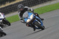 Motorcycle-action-photographs;cadwell;cadwell-park-photographs;event-digital-images;eventdigitalimages;motor-racing-louth-lincolnshire;no-limits-trackdays;peter-wileman-photography;trackday;trackday-digital-images;trackday-photos