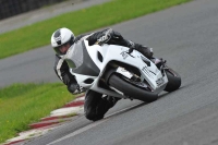Motorcycle-action-photographs;cadwell;cadwell-park-photographs;event-digital-images;eventdigitalimages;motor-racing-louth-lincolnshire;no-limits-trackdays;peter-wileman-photography;trackday;trackday-digital-images;trackday-photos