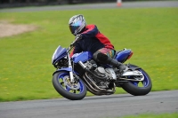 Motorcycle-action-photographs;cadwell;cadwell-park-photographs;event-digital-images;eventdigitalimages;motor-racing-louth-lincolnshire;no-limits-trackdays;peter-wileman-photography;trackday;trackday-digital-images;trackday-photos