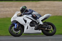 Motorcycle-action-photographs;cadwell;cadwell-park-photographs;event-digital-images;eventdigitalimages;motor-racing-louth-lincolnshire;no-limits-trackdays;peter-wileman-photography;trackday;trackday-digital-images;trackday-photos