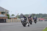 Motorcycle-action-photographs;cadwell;cadwell-park-photographs;event-digital-images;eventdigitalimages;motor-racing-louth-lincolnshire;no-limits-trackdays;peter-wileman-photography;trackday;trackday-digital-images;trackday-photos
