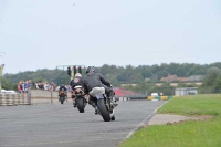 Motorcycle-action-photographs;cadwell;cadwell-park-photographs;event-digital-images;eventdigitalimages;motor-racing-louth-lincolnshire;no-limits-trackdays;peter-wileman-photography;trackday;trackday-digital-images;trackday-photos