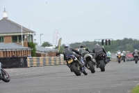 Motorcycle-action-photographs;cadwell;cadwell-park-photographs;event-digital-images;eventdigitalimages;motor-racing-louth-lincolnshire;no-limits-trackdays;peter-wileman-photography;trackday;trackday-digital-images;trackday-photos