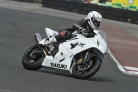 Motorcycle-action-photographs;cadwell;cadwell-park-photographs;event-digital-images;eventdigitalimages;motor-racing-louth-lincolnshire;no-limits-trackdays;peter-wileman-photography;trackday;trackday-digital-images;trackday-photos